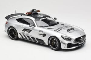 Mercedes AMG GT R C190 Safety Car F1 2019 Minichamps 1:18 155036090 Fém – 4. kép a 6-ből