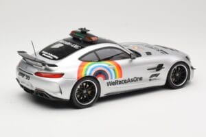 Mercedes AMG GT R C190 Safety Car F1 2020 Minichamps 1:18 155036092 Fém – 2. kép a 6-ből