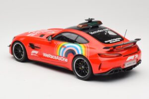Mercedes AMG GT R C190 Safety Car F1 Mugello GP 2020 Minichamps 1:18 155036094 Fém – 5. kép a 6-ből