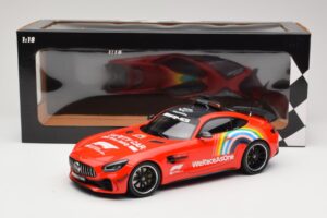 Mercedes AMG GT R C190 Safety Car F1 Mugello GP 2020 Minichamps 1:18 155036094 Fém – 6. kép a 6-ből