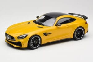 Mercedes AMG GT R C190 Sárga Minichamps 1:18 155036021 Fém