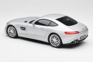 Mercedes AMG GT S C190 Designo Iridium Ezüst Magno Norev 1:18 B66960485 Fém – 7. kép a 8-ből