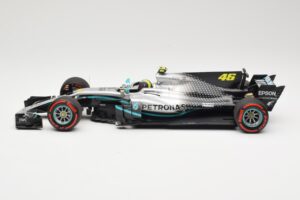 Mercedes AMG Petronas W08 V. Rossi Ride Swap Valencia December 2019 Minichamps 1:18 110191746 Fém – 3. kép a 6-ből