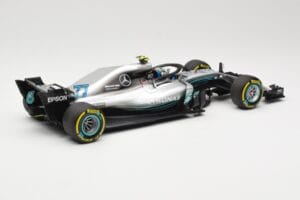 Mercedes AMG Petronas W09 #77 V. Bottas F1 2018 Minichamps 1:18 110180077 Fém – 2. kép a 6-ből