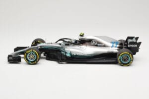 Mercedes AMG Petronas W09 #77 V. Bottas F1 2018 Minichamps 1:18 110180077 Fém – 3. kép a 6-ből
