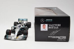 Mercedes AMG Petronas W10 #77 V. Bottas British GP 2019 Minichamps 1:18 110191077 Fém – 6. kép a 6-ből