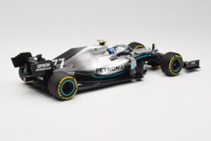 Mercedes AMG Petronas W10 #77 V. Bottas Winner USA GP 2019 Minichamps 1:18 110191877 Fém – 2. kép a 6-ből