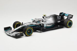 Mercedes AMG Petronas W10 #77 V. Bottas Winner USA GP 2019 Minichamps 1:18 110191877 Fém