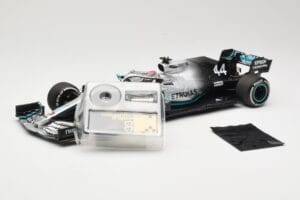 Mercedes AMG Petronas W10 EQ Power+ #44 L. Hamilton USA GP F1 World Champion 2019 Minichamps 1:18 110191844 Fém – 2. kép a 7-ből