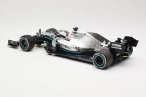 Mercedes AMG Petronas W10 EQ Power+ #44 L. Hamilton USA GP F1 World Champion 2019 Minichamps 1:18 110191844 Fém – 6. kép a 7-ből