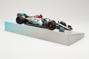 Mercedes AMG Petronas W13 E Performance #44 L. Hamilton 2022 Minichamps 1:18 113220044 Fém – 4. kép a 6-ből