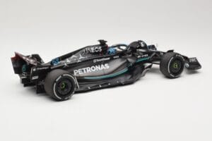 Mercedes AMG Petronas W14 E Performance #63 G. Russell Australian GP 2023 Minichamps 1:18 110230363 Fém – 2. kép a 6-ből
