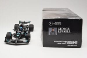 Mercedes AMG Petronas W14 E Performance #63 G. Russell Australian GP 2023 Minichamps 1:18 110230363 Fém – 6. kép a 6-ből