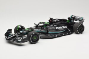 Mercedes AMG Petronas W14 E Performance #63 G. Russell Bahrain GP 2023 Minichamps 1:18 110230163 Fém