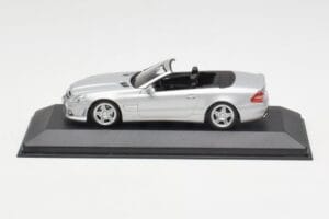 Mercedes AMG SL63 R230 Ezüst Wheels Type 2 Minichamps 1:43 SL63001 Fém