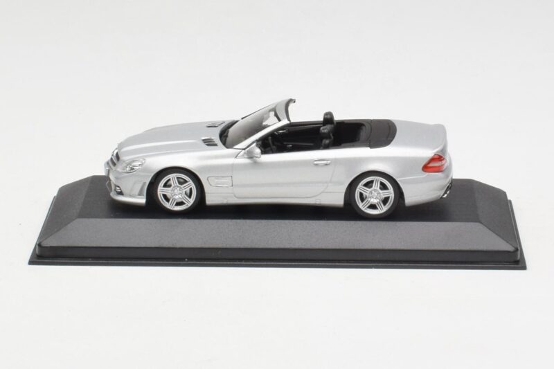 Mercedes AMG SL63 R230 Ezüst Wheels Type 2 Minichamps 1:43 SL63001 Fém