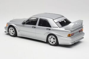 Mercedes 190E W201 2.5-16 EVO 2 Astral Ezüst Metallic Minichamps 1:18 155036101 Fém – 5. kép a 6-ből