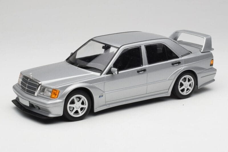 Mercedes 190E W201 2.5-16 EVO 2 Astral Ezüst Metallic Minichamps 1:18 155036101 Fém