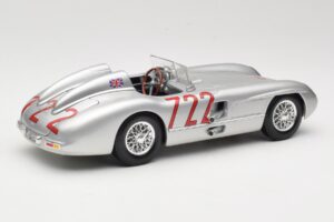 Mercedes 300 SLR W196S #722 S. Moss / D. Jenkinson Mille Miglia Winner 1955 Maisto 1:18 536887 Fém – 3. kép a 8-ből