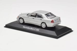 Mercedes C 200 W202 Iridium Silver Minichamps 1:43 B66040488 Fém – 3. kép a 4-ből