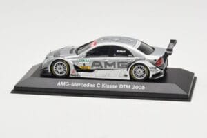 Mercedes C-Class C203 #4 J. Alesi HWA DTM 2005 Minichamps 1:43 B66962230 Fém