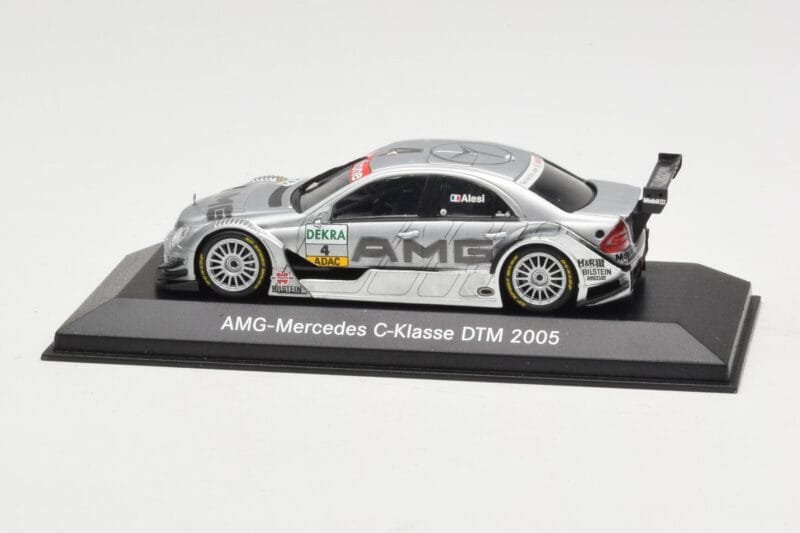 Mercedes C-Class C203 #4 J. Alesi HWA DTM 2005 Minichamps 1:43 B66962230 Fém