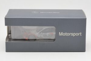 Mercedes C-Class C204 DTM #3 G. Paffett DTM 2010 Minichamps 1:43 B66961411 Fém – 4. kép a 4-ből