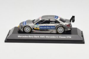 Mercedes C-Class C204 DTM #4 B. Spengler DTM 2010 Minichamps 1:43 B66961412 Fém