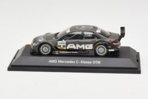 Mercedes C-Class C204 DTM #4 P. di Resta DTM 2008 Minichamps 1:43 B66962293 Fém