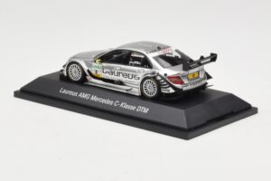 Mercedes C-Class C204 #8 R. Schumacher HWA DTM 2010 Minichamps 1:43 B66961414 Fém – 3. kép a 4-ből