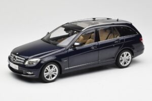 Mercedes C-Class S204 T-Modell Tanzanite Kék AUTOart 1:18 B66962352 Fém