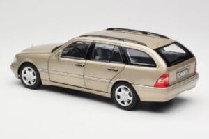 Mercedes C-Class T-Model W202 Smoke Silver Norev 1:18 183388 Fém – 7. kép a 8-ből