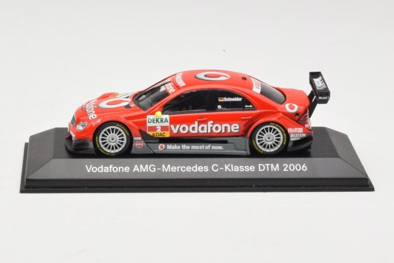 Mercedes C-Class W203 #2 B. Schneider DTM 2006 Minichamps 1:43 B66962252 Fém