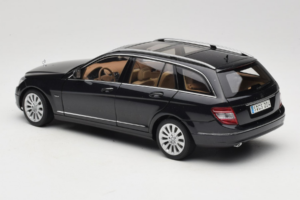 Mercedes C-Class W204 Estate Obsidian Black AUTOart 1:18 B66962349 Fém – 7. kép a 8-ből