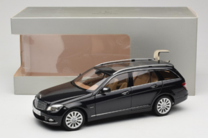 Mercedes C-Class W204 Estate Obsidian Black AUTOart 1:18 B66962349 Fém – 8. kép a 8-ből