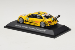 Mercedes C204 #17 D. Coulthard AMG Mercedes Mucke Motorsport DTM 2010 Minichamps 1:43 B66960138 Fém – 3. kép a 5-ből