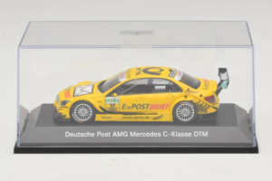 Mercedes C204 #17 D. Coulthard AMG Mercedes Mucke Motorsport DTM 2010 Minichamps 1:43 B66960138 Fém – 4. kép a 5-ből