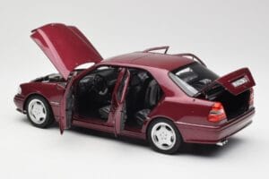 Mercedes AMG C36 W202 Almandine Piros Norev 1:18 B66040706 Fém – 5. kép a 8-ből