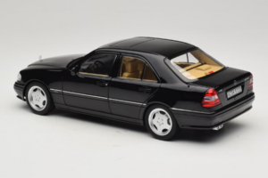 Mercedes C36 AMG W202 Obsidian Black Metallic Norev 1:18 183381 Fém – 7. kép a 8-ből
