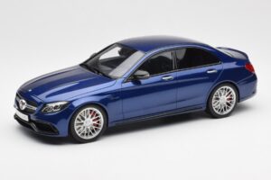 Mercedes AMG C63 S W205 Kék GT Spirit 1:18 ZM044 Gyanta