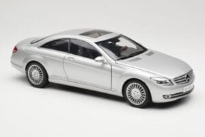 Mercedes CL-Class C216 Ezüst AUTOart 1:18 76164 Fém – 6. kép a 8-ből