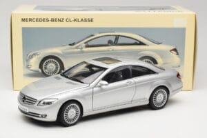 Mercedes CL-Class C216 Ezüst AUTOart 1:18 76164 Fém – 8. kép a 8-ből
