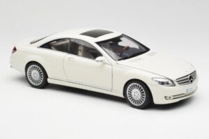 Mercedes CL500 C216 Calcit Fehér AUTOart 1:18 B66962341 Fém – 6. kép a 8-ből