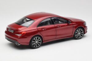 Mercedes CLA C117 Designo Patagonia Piros Metál Norev 1:18 B66960131 Fém – 3. kép a 8-ből