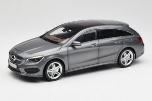 Mercedes CLA C117 Mountain Szürke Norev 1:18 B66960351 Fém