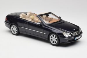 Mercedes CLK 500 W209 Kabrió Sötétkék Metál Kyosho 1:18 B66962174 Fém – 7. kép a 9-ből