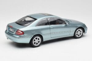 Mercedes CLK 500 W209 Világoskék Metál Kyosho 1:18 B66962192 Fém – 3. kép a 8-ből