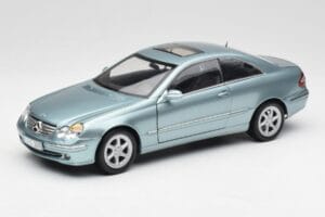Mercedes CLK 500 W209 Világoskék Metál Kyosho 1:18 B66962192 Fém