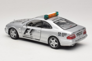 Mercedes AMG CLK 55 F1 Safety Car Maisto 1:18 B66005234 Fém – 5. kép a 6-ből