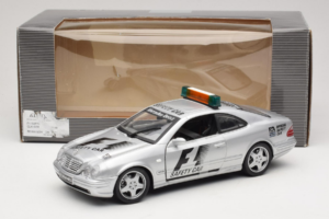 Mercedes AMG CLK 55 F1 Safety Car Maisto 1:18 B66005234 Fém – 6. kép a 6-ből